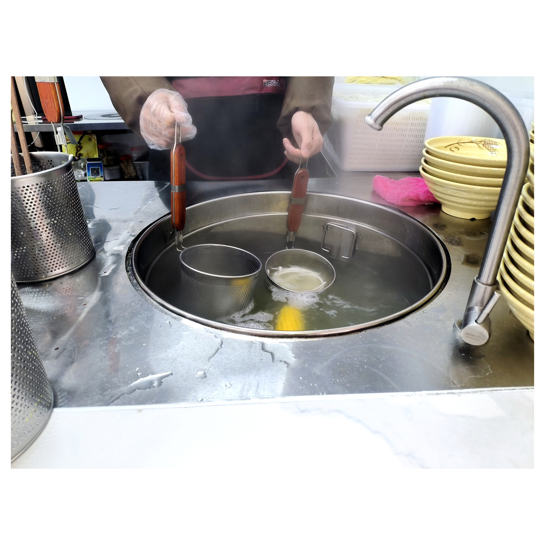 Boiling Noodles
